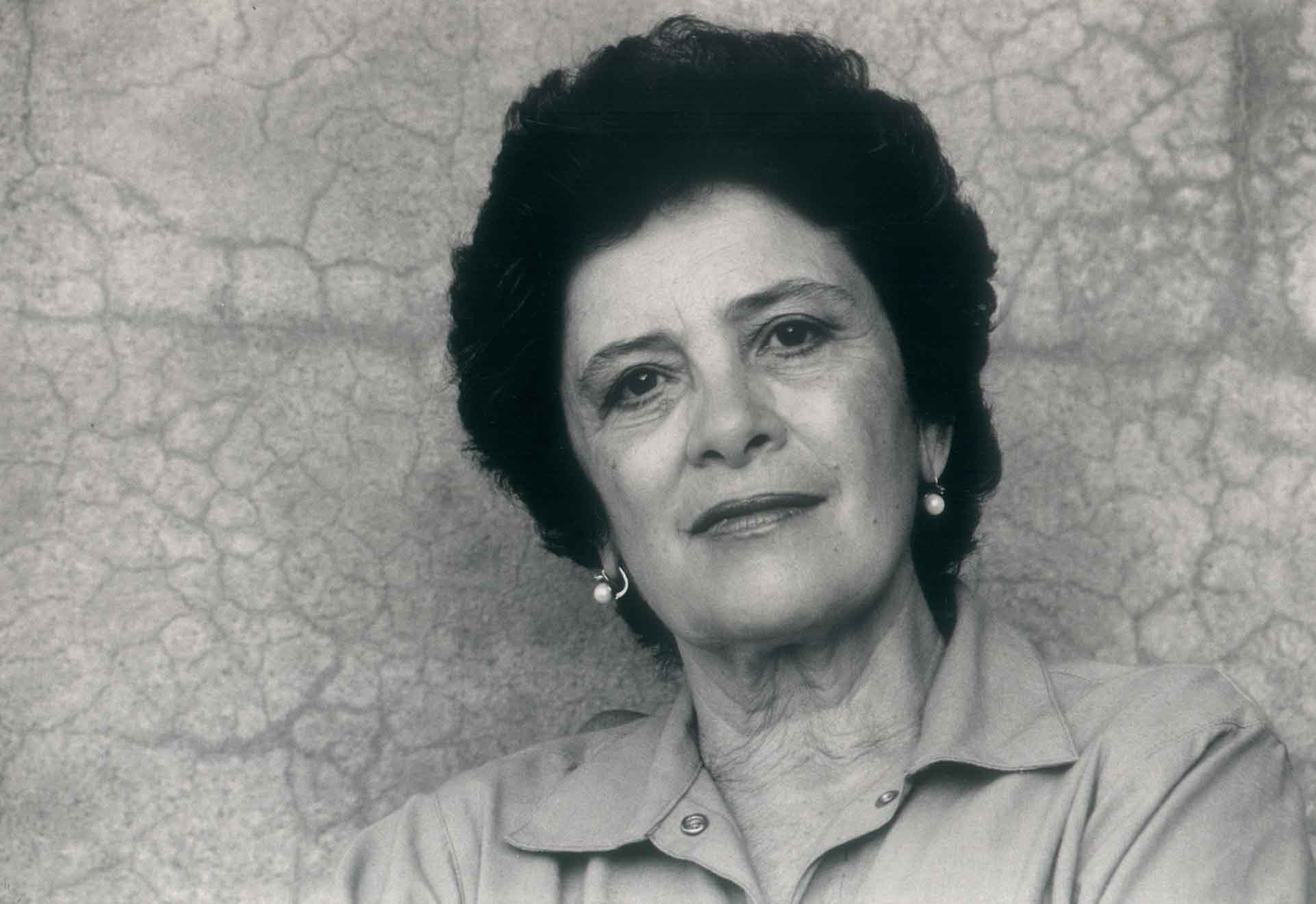 Realizan homenaje cultural a la poeta nicaragüense Claribel Alegría
