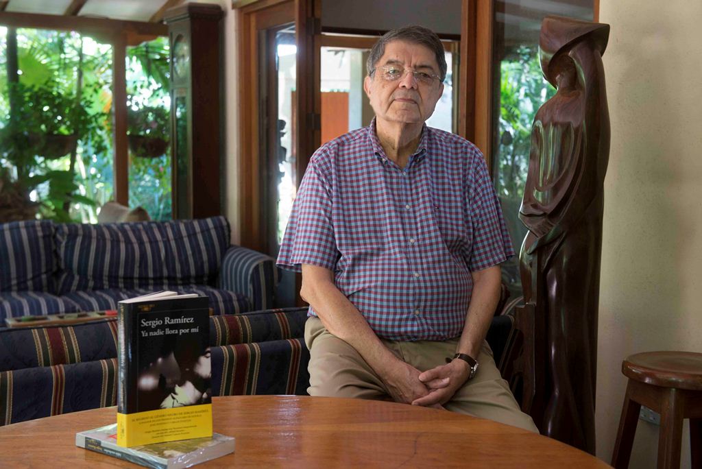 «El autoritarismo no tiene color ideológico», dice Sergio Ramírez, el último ganador del Cervantes