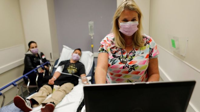 ¿Qué ocurre con el virus H3N2 o «gripe australiana» y por qué está siendo la influenza más grave de los últimos años?
