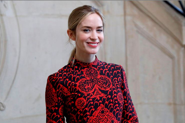 Emily Blunt se une a Dwayne Johnson en la cinta Crucero de la selva