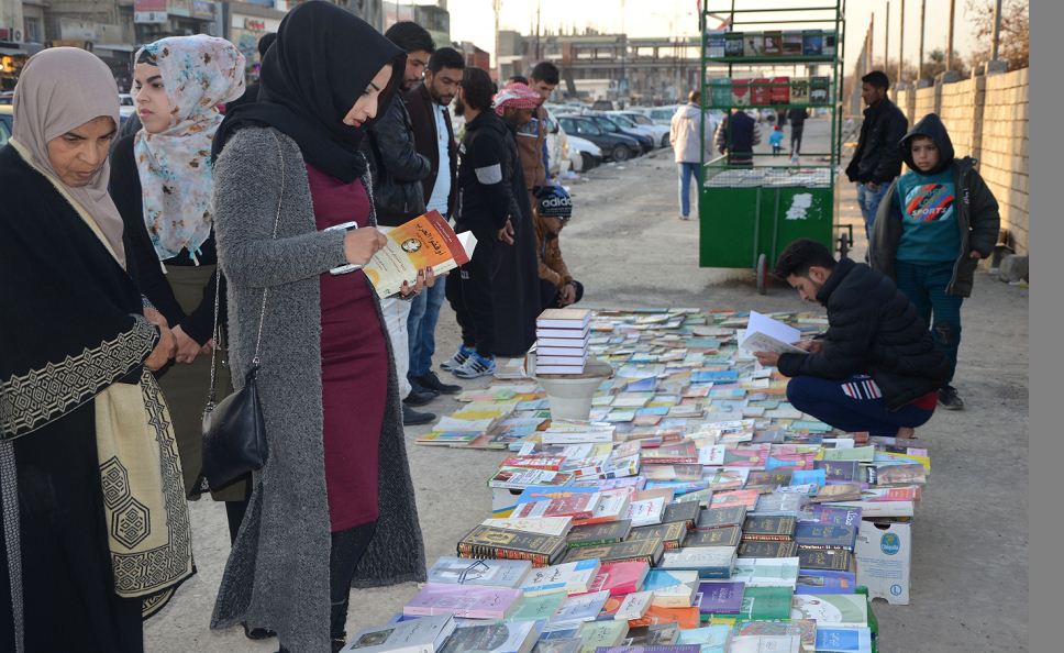 Tras la ocupación yihadista, la cultura renace en la ciudad iraquí de Mosul