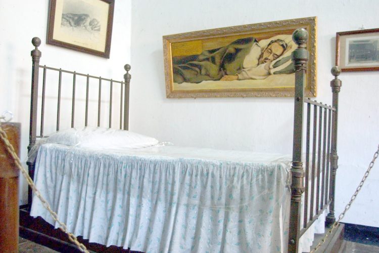 Muerte de Rubén Darío en 1916 hizo eco en Honduras con un cuento y dos crónicas