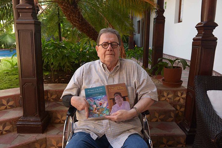 «Vivimos en guerra por falta de amor” dice el poeta Francisco de Asís