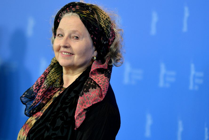 «Ya nadie pueda tocar a nadie», lamenta la actriz Hanna Schygulla