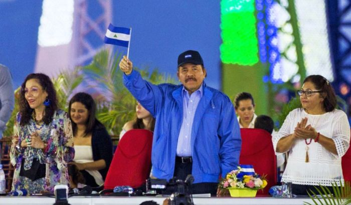 Daniel Ortega, Venezuela
