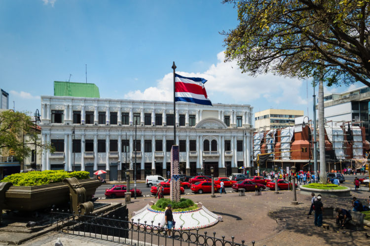 Desempleo, nicaragüenses en Costa Rica