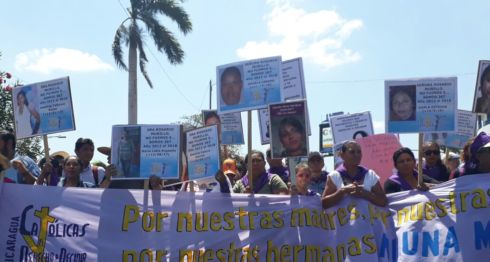 Mujeres marcharon por las calles de Managua para exigir que sus derechos sean respetados