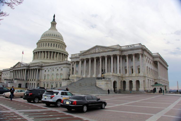 El capitolio de Estados Unidos, sede del congreso, donde este miércoles habrá una audiencia en la que los legisladores recibirán al representante de la USAID. LA PRENSA/ARCHIVO