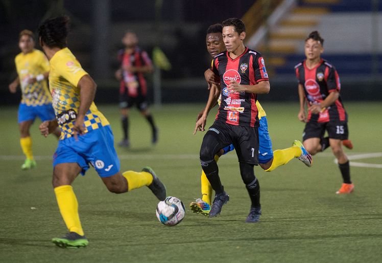 Ferretti perdona en el área y UNAN arrebata puntos