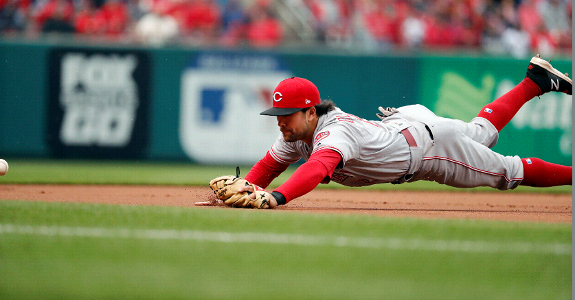 Alex Blandino ha mostrado mucha versatilidad para jugar el infield con los Rojos de Cincinnati. LA PRENSA/ARCHIVO/AP