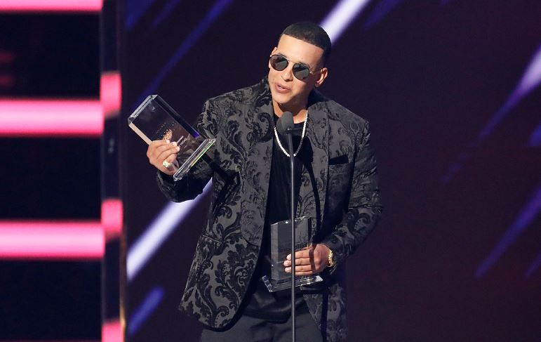 Daddy Yankee, Calibre 50 y Enrique Bunbury quieren paz para Nicaragua