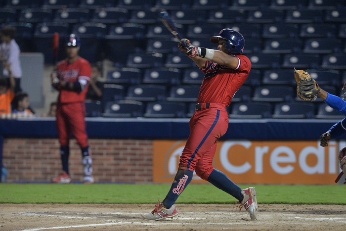 William Guzmán empujó cuatro carreras para los Dantos, que vencieron a Granada y están a un triunfo de barrer en la serie de tres partidos. LA PRENSA/JADER FLORES