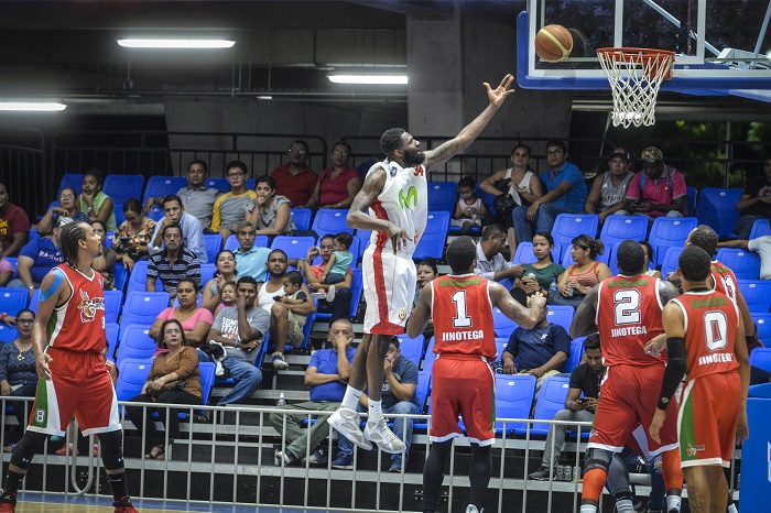 Lleon Tillman sumó 22 puntos para el Real Estelí en el tercer partido. LA PRENSA/WILMER LÓPEZ