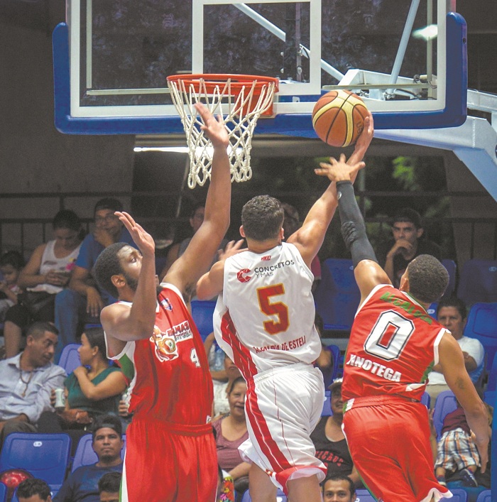 Brumas de Jinotega ganó el quinto juego de la final de la LSB. LA PRENSA/WILMER LÓPEZ