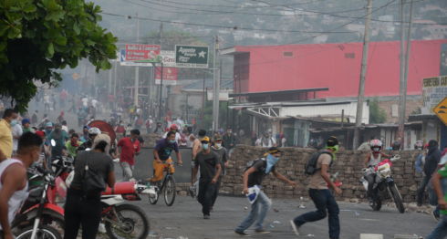 Turbas orteguistas atacaron luego que se cancelara el diálogo nacional por falta de consenso