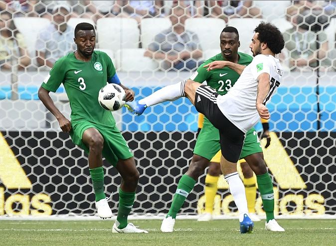 Salah se va del Mundial marcando en la derrota 2-1 ante Arabia Saudita