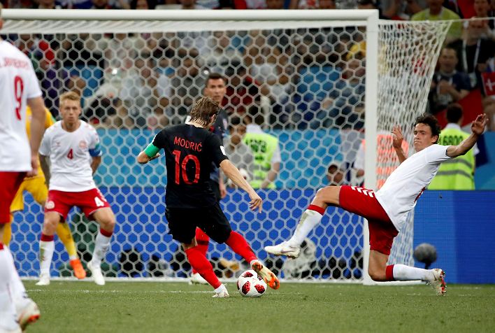 Modric sobrevive a un tragedia: Croacia elimina a Dinamarca por penaltis y enfrenta a Rusia en cuartos