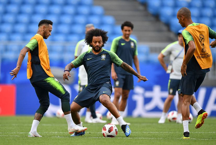Brasil-México, un clásico que puede terminar de romper el orden establecido
