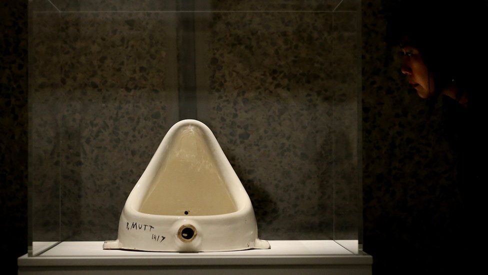 La obra se llama "La fuente" y lleva la firma de R. Mutt. Getty Images
