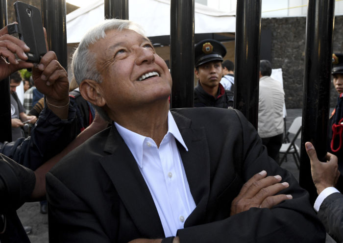 Andrés Manuel López Obrador: el «mesías» de México