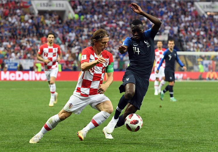 Modric y Mbappé, los mejores jugadores de la Copa del Mundo Rusia 2018