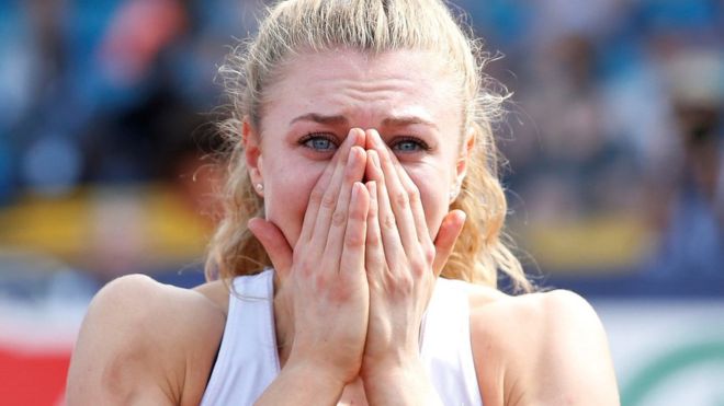 «Pensé que me iba a morir»: el drama de Beth Dobbin, la atleta que no podía mover su cuerpo y llegó a ser campeona de velocidad