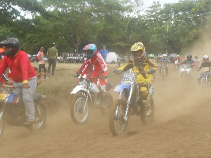 El Campeonato Nacional de Motovelocidad sobre tierra se realizó este domingo en el circuito de El Trapiche, Managua. LA PRENSA/CORTESÍA/FENIMOTO