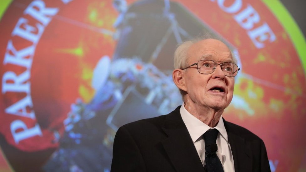 Quién es Eugene Parker, el hombre que da su nombre a la sonda espacial y cuyas teorías sobre el Sol no creyó nadie
