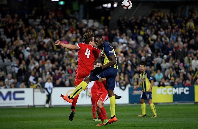 Bolt debutó con los Mariners: «Necesito cuatro o cinco meses más»