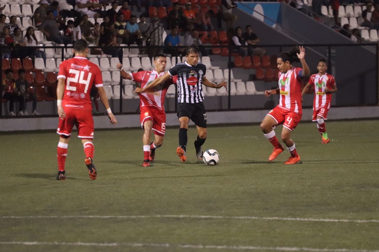 Real Estelí corta el dominio del Diriangén y consolida su superioridad en el Apertura
