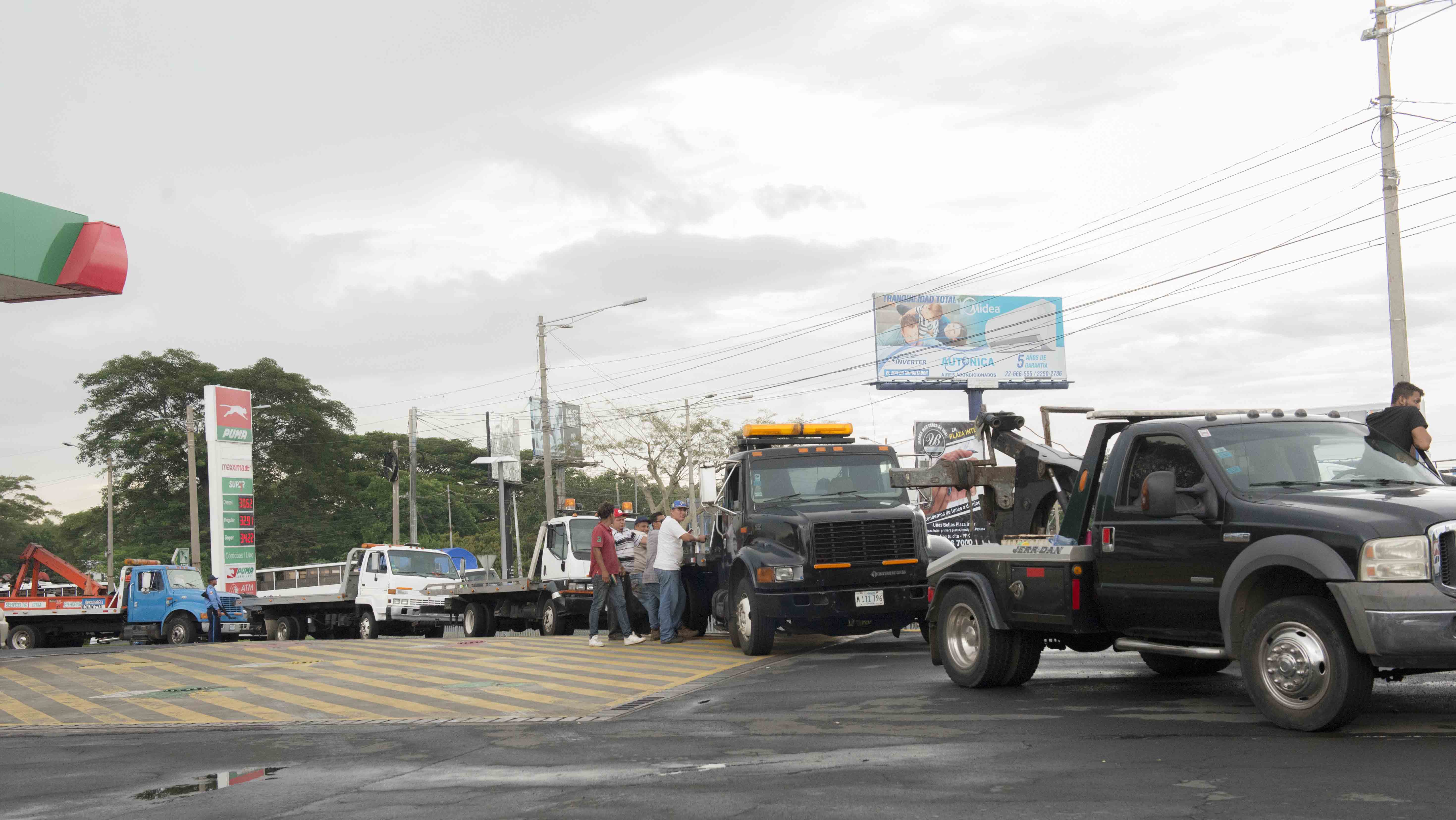 paro vehicular, grúas, policía orteguista, rotondas, empleados públicos, represión