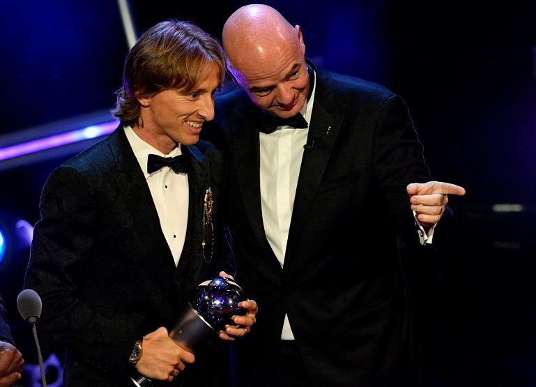 Luka Modric se impone a Cristiano Ronaldo en el ‘The Best’