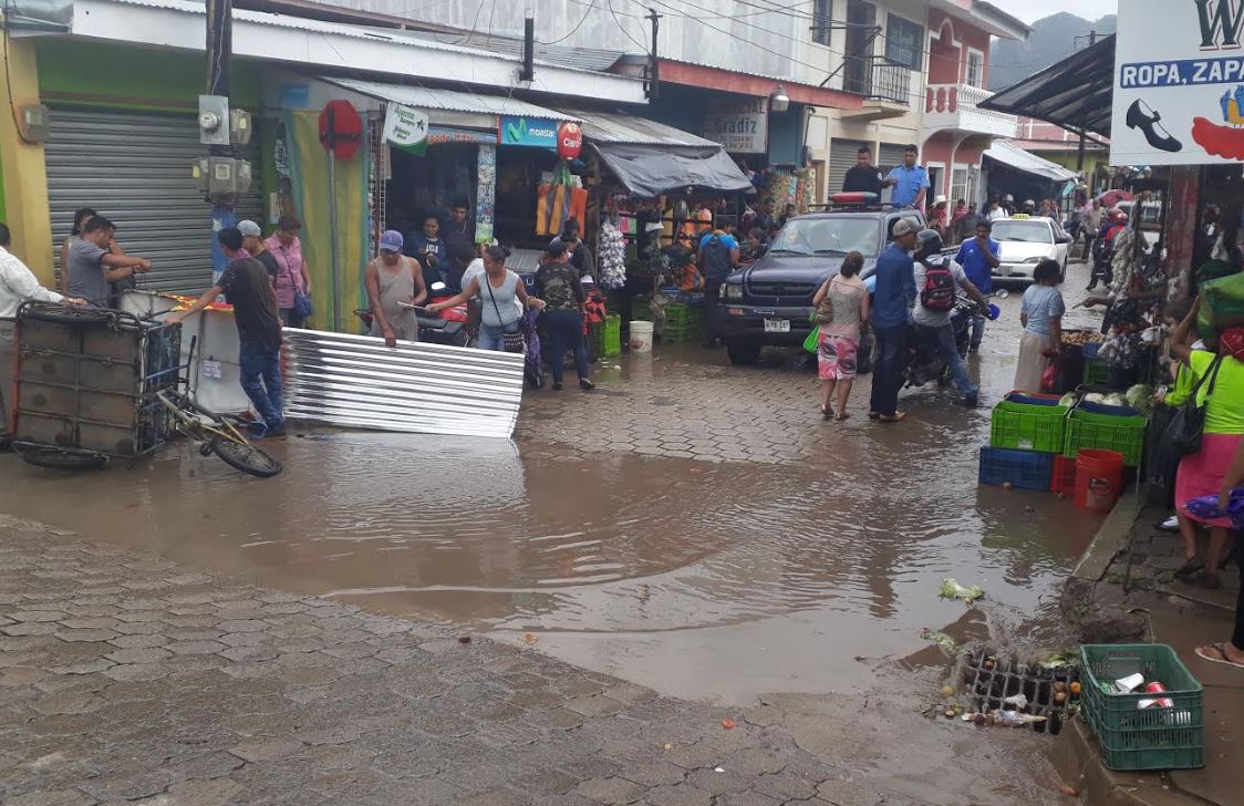 Lluvias aíslan a unas nueve comunidades fronterizas en Somoto, Madriz