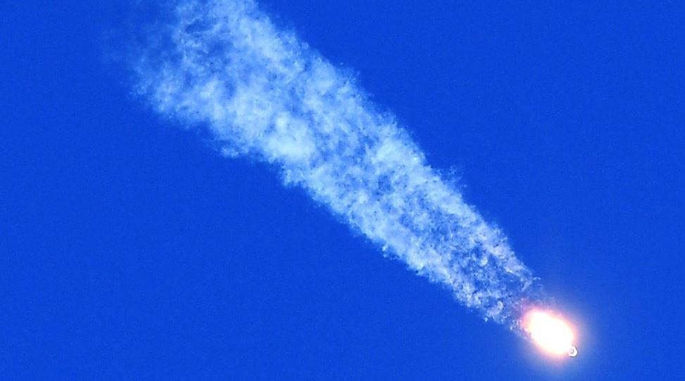 Dos astronautas logran escapar con vida de un cohete ruso Soyuz averiado tras el despegue