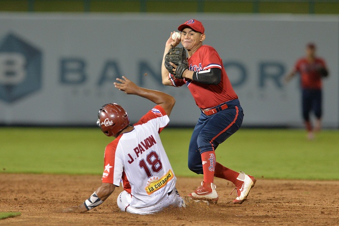 Dantos y Bóer disputarán el quinto juego de la final del beisbol nicaragüense este jueves, después de ser pospuesto el martes por lluvia. LA PRENSA/JADER FLORES