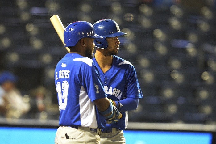 Los nicaragüenses Elmer Reyes y Cheslor Cuthbert (en la foto) juegan en la Liga Mexicana del Pacífico, al igual que Everth Cabrera. LA PRENSA/ARCHIVO/MANUEL ESQUIVEL