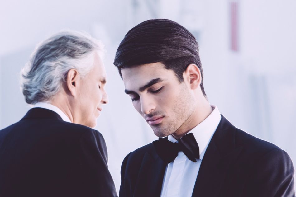 Andrea Bocelli lanza disco inédito, junto a su hijo, después de 14 años