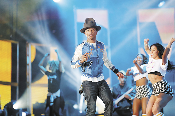 Pharrell Williams planea denunciar a Trump por usar su canción tras tiroteo