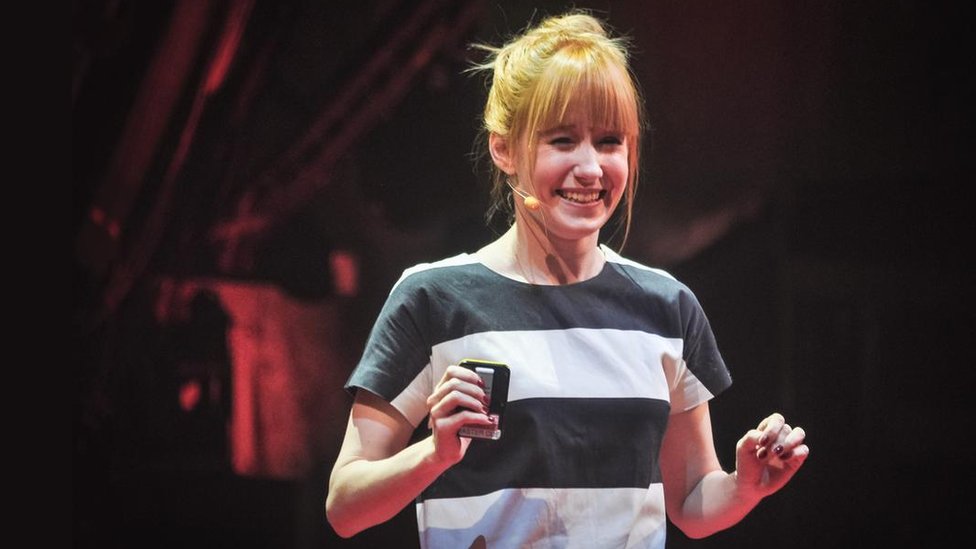 Linda Liukas, la mujer que enseña a niños a programar sin computadoras ni robots