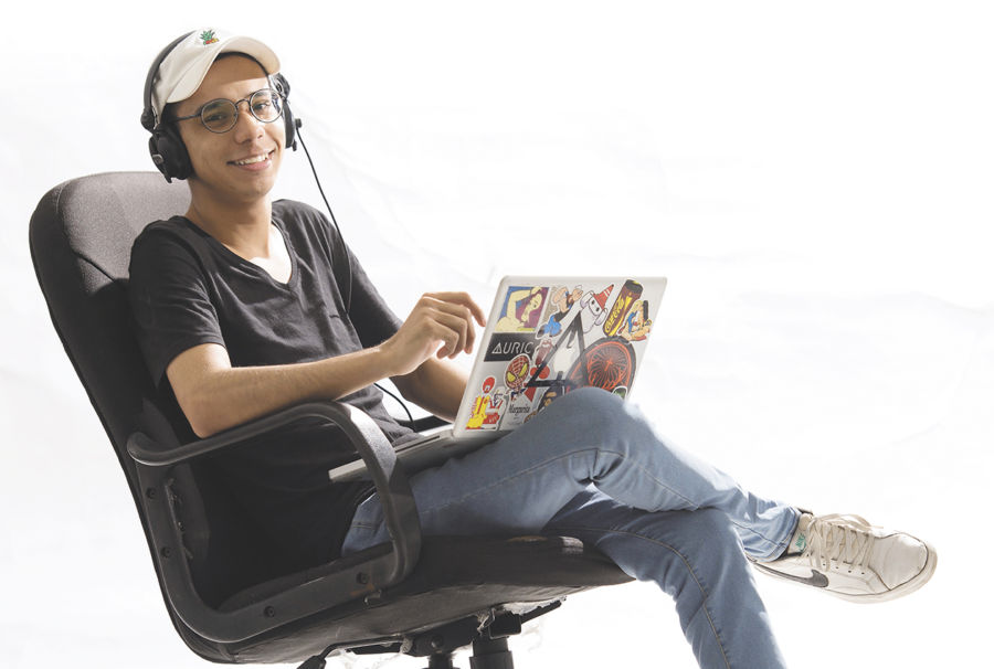 DJ Boro cargado de mezclas y nuevos proyectos