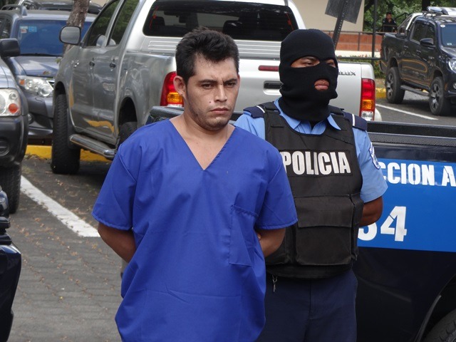 Policía Orteguista captura a dos hombres señalados de liderar protestas en Jinotega