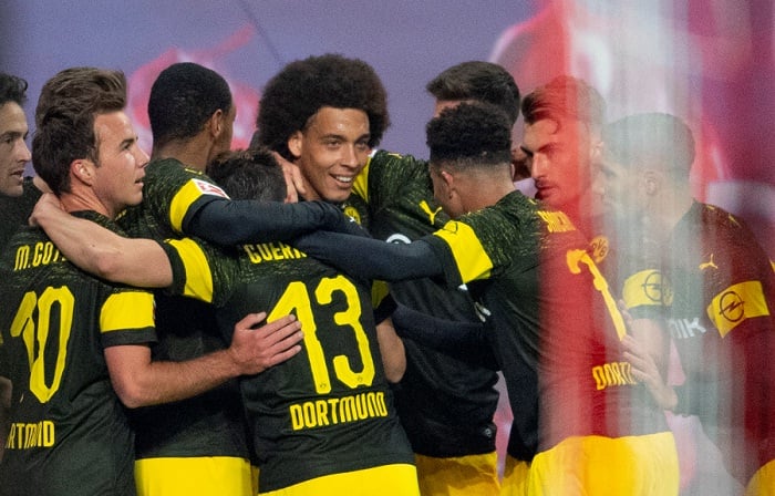 Dortmund derrota al Leipzig y se mantiene fuerte líder de la Bundesliga