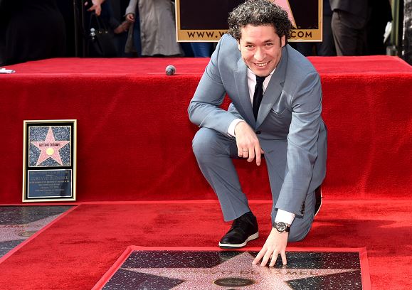 Al recibir estrella en Hollywood, Gustavo Dudamel pide «transformación» en Venezuela