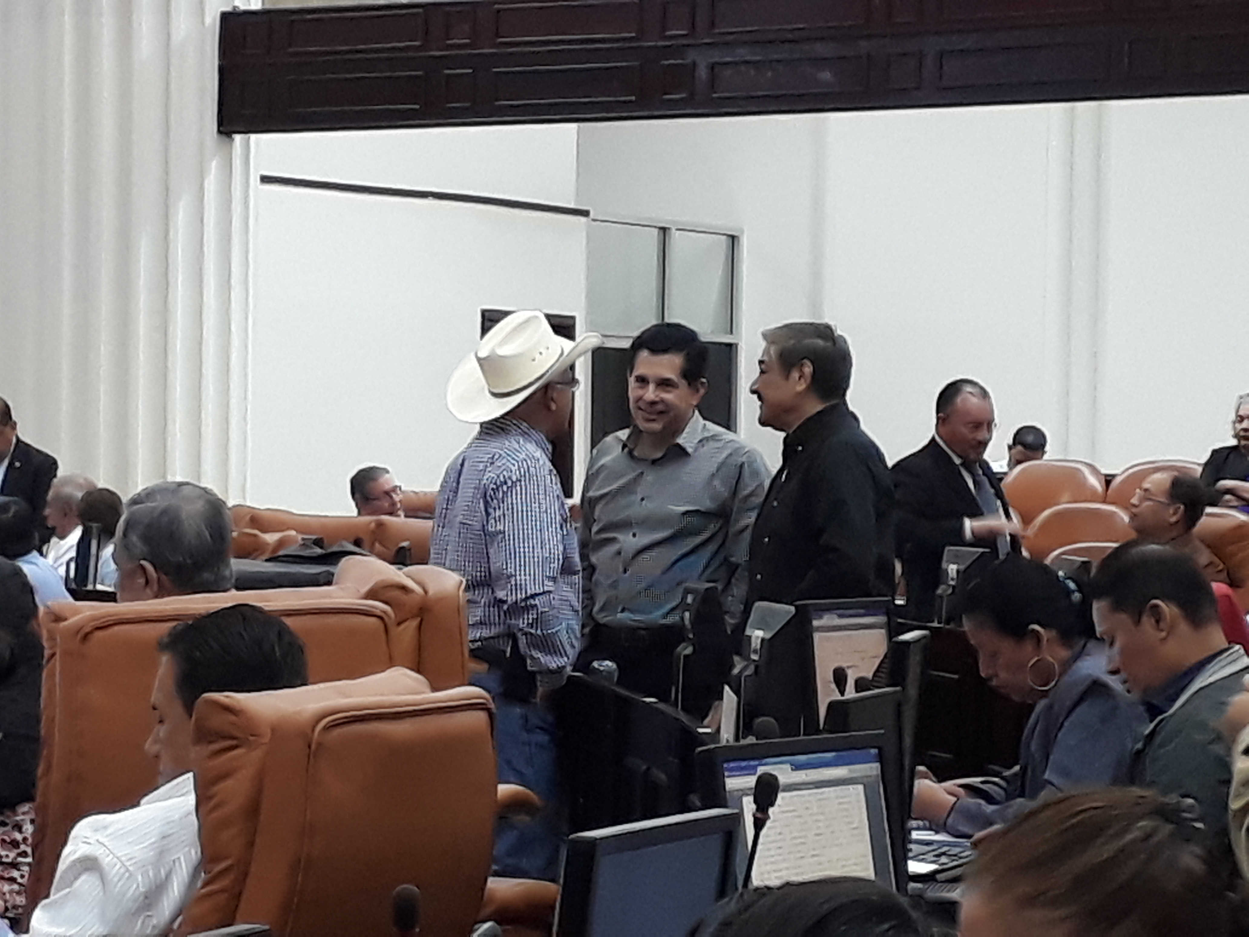 Diputados, salario, Asamblea Nacional. #SOSNicaragua