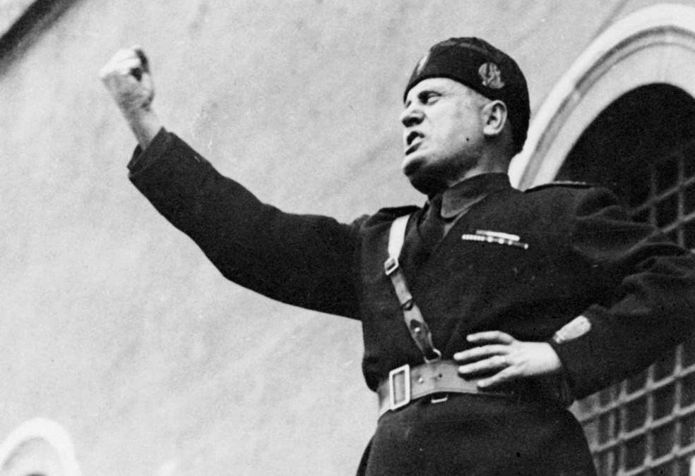 Así fueron los últimos momentos de estos dictadores, bravucones hasta el final