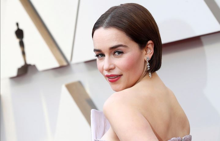 La actriz Emilia Clarke sufrió dos aneurismas mientras rodaba Juego de Tronos