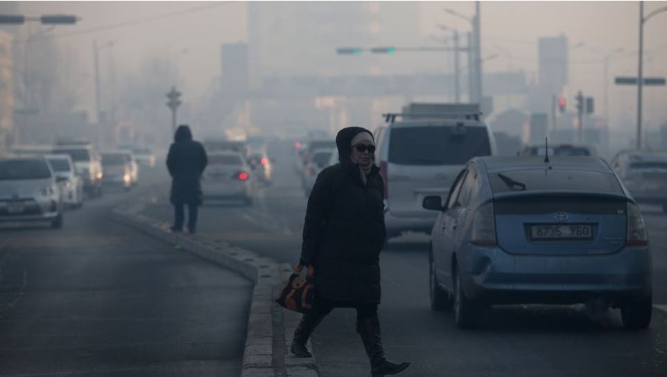 «El 99% de los niños respira aire tóxico»: así se vive en Ulan Bator, la capital más contaminada del mundo