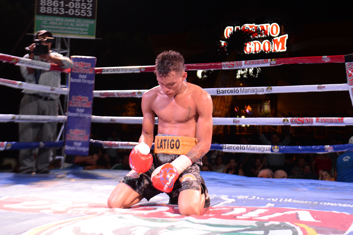 Cristofer González busca una revancha ante Charlie Edward por la corona mundial de las 115 libras. LA PRENSA/ARCHIVO