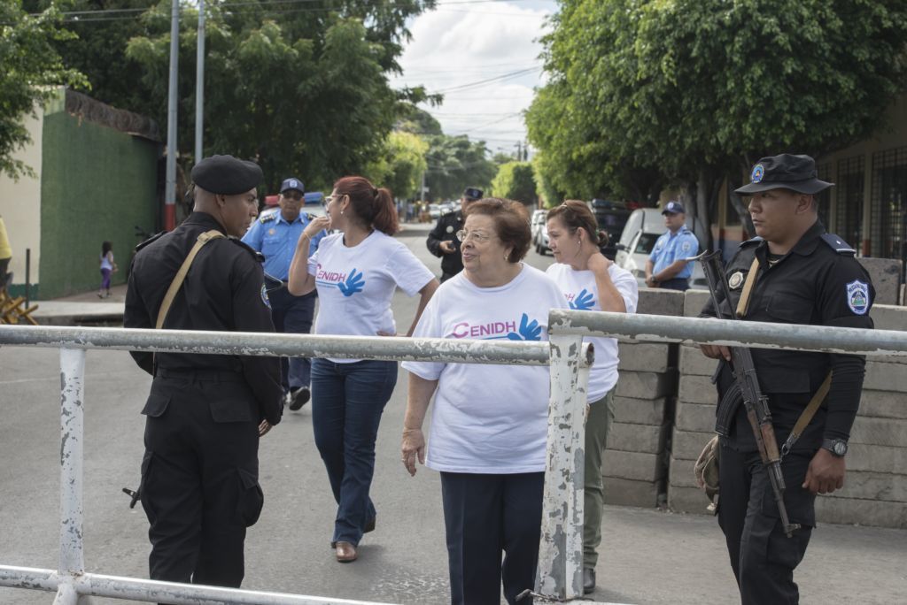 Doña Vilma Nuñez, presidenta del Cenidh, tras la toma de las instalaciones de esta ONG. LA PRENSA/ Uriel Molina