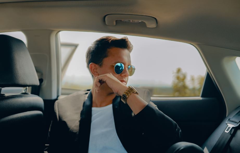 “Nos Vamos”, el nuevo sencillo del cantante Maykel